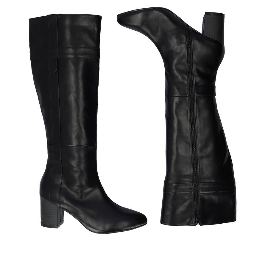 Heeled high-calf boots in black faux leather 