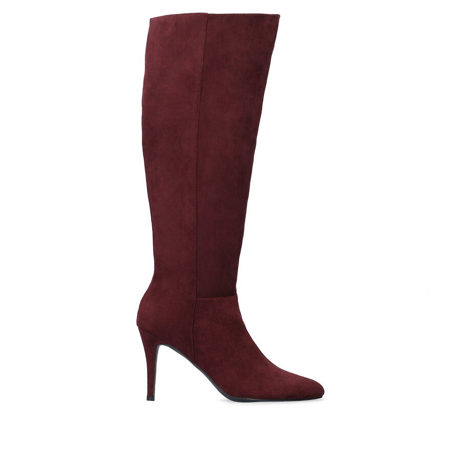 High-Calf boots in burgundy faux suede 