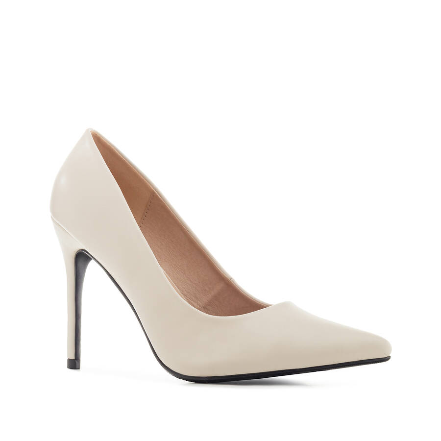 Stilettos in Cream faux Leather 