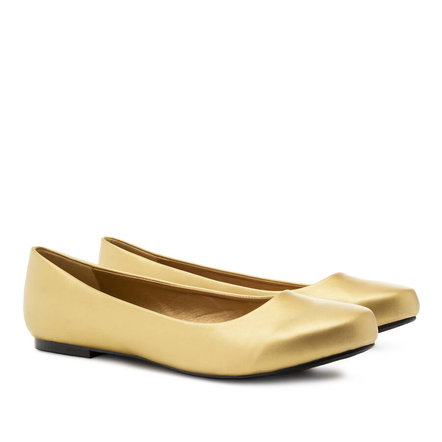 Grandes ballerines aspect Cuir Souple en Or. 