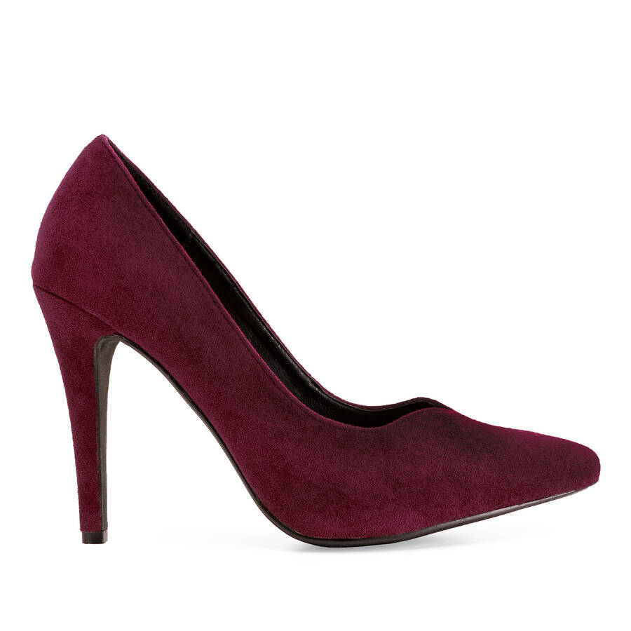 Heeled shoes in bordeaux faux suede 