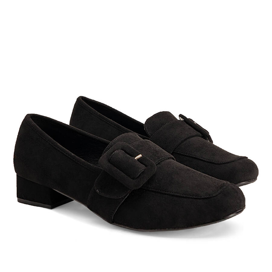 Moccasins in black faux suede and buckle detail 