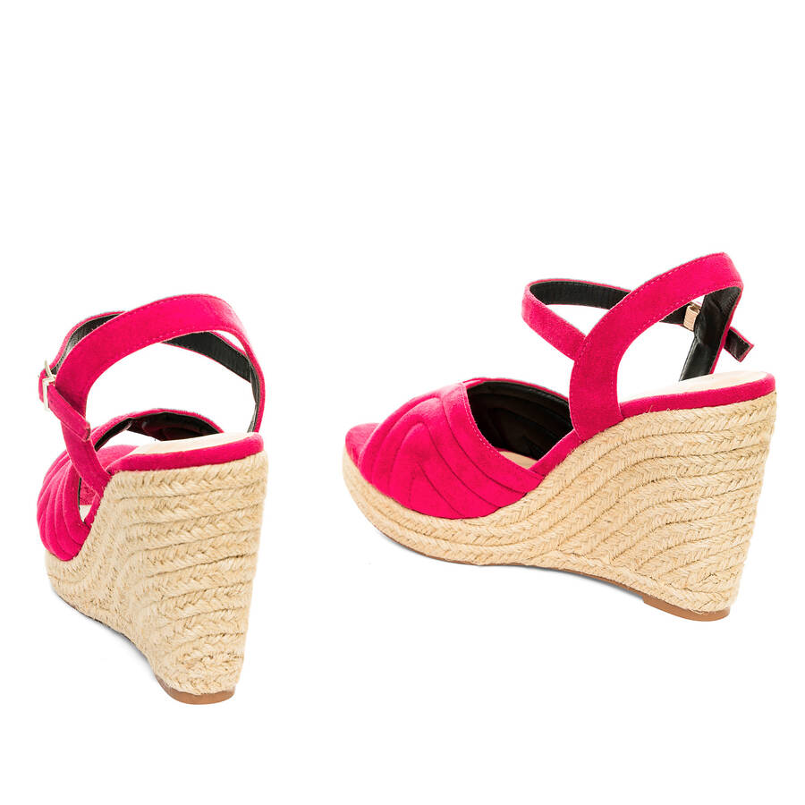 Fuchsia faux suede espadrilles with jute wedge 