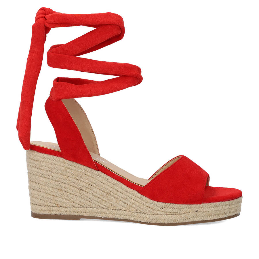 Red faux suede espadrilles with jute wedge 