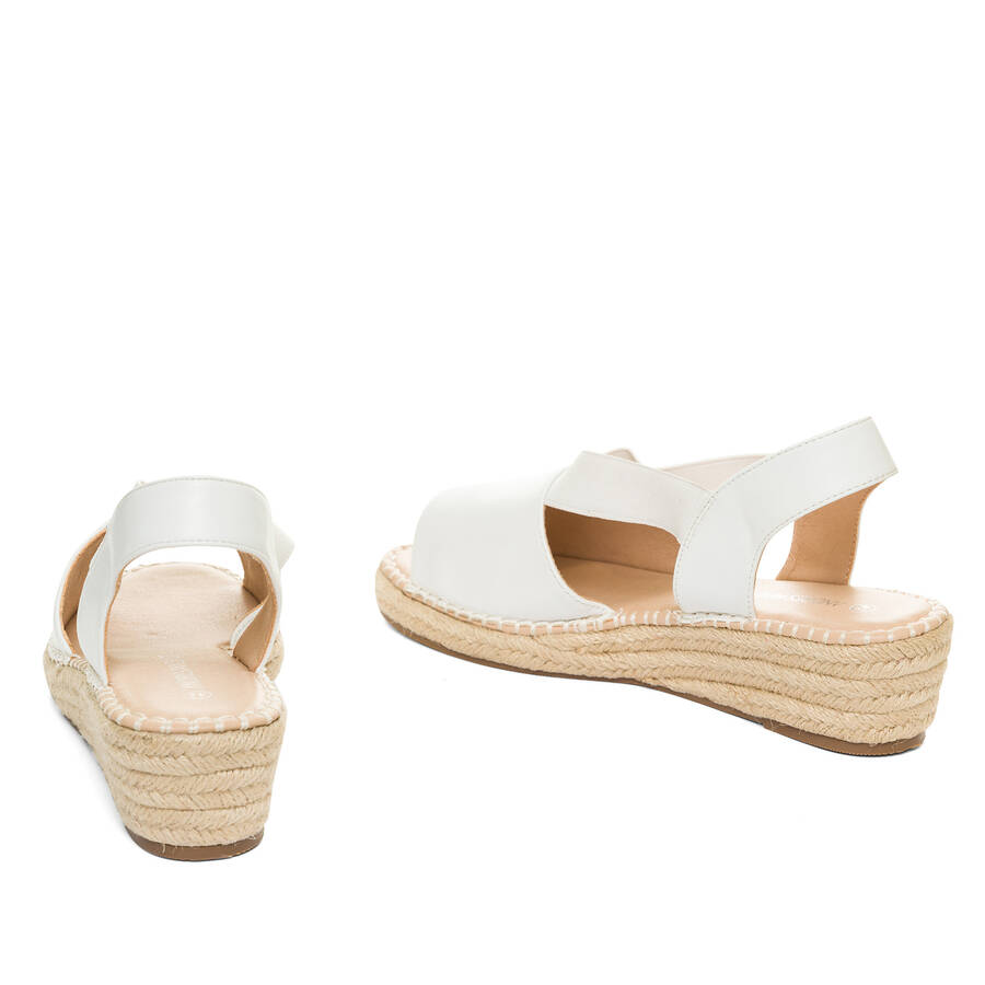 White faux leather sandals with jute wedge 