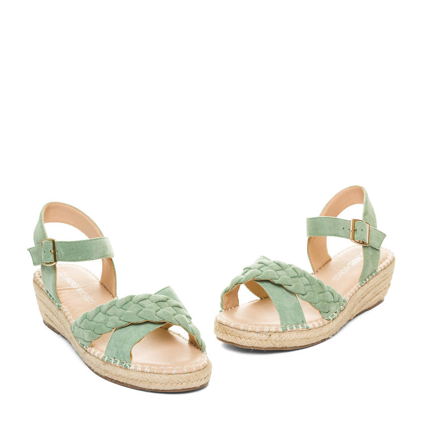 Sandalias en símil ante Menta con cuña en yute 