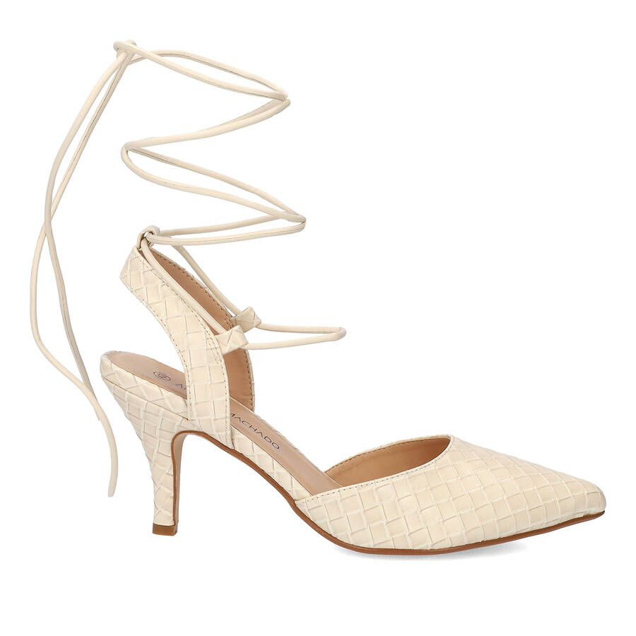 Woven white faux leather heeled shoes 