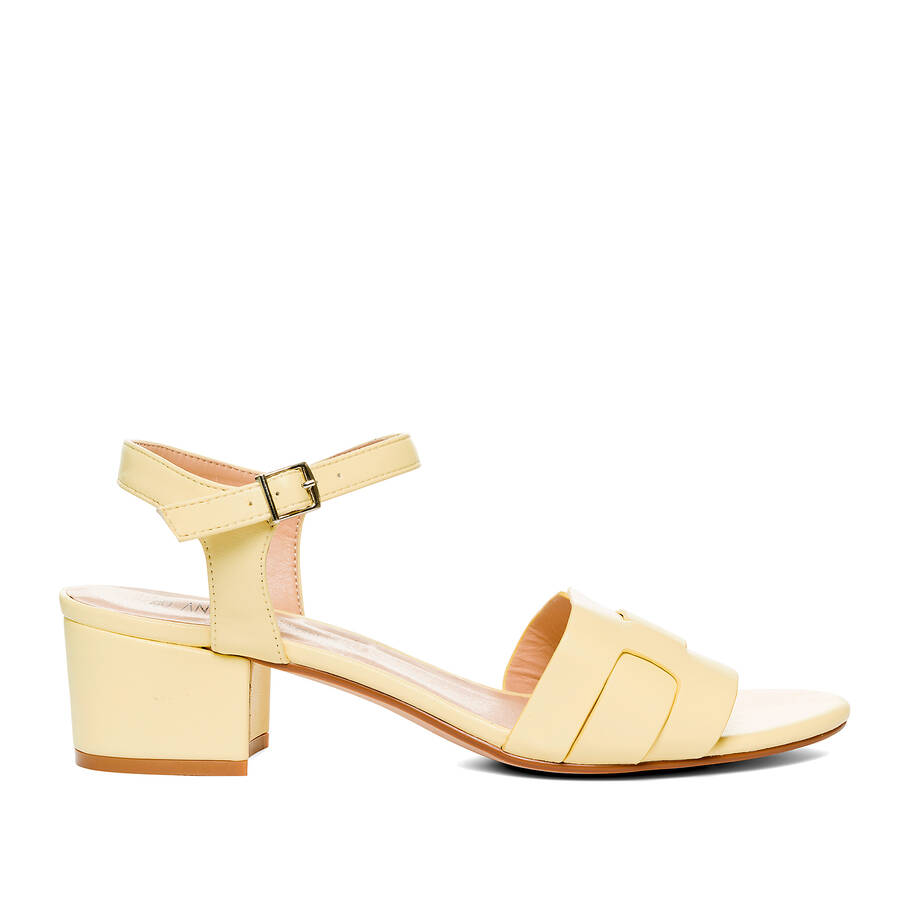 Yellow faux leather sandals 