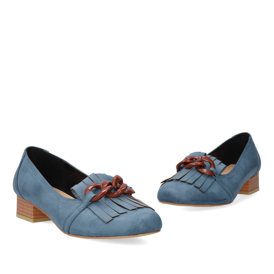 Blue embossed faux leather shoes 