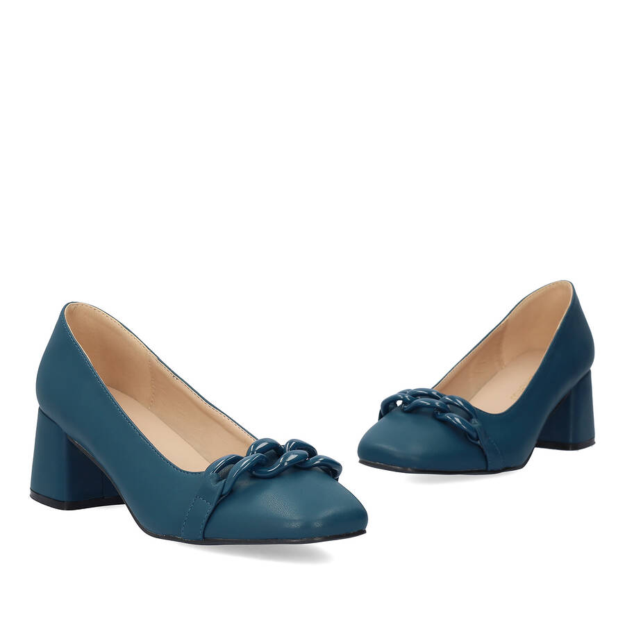 Pumps aus blauem Lederimitat 