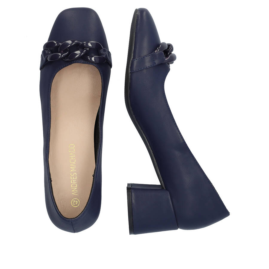 Heeled shoes in navy faux leather 