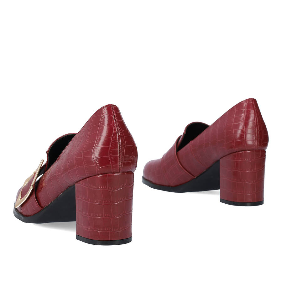 Heeled moccasins in burgundy faux croc leather and buckle detail 