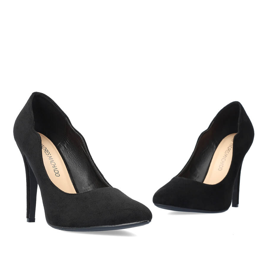 Fine tip stilettos in black faux suede. 