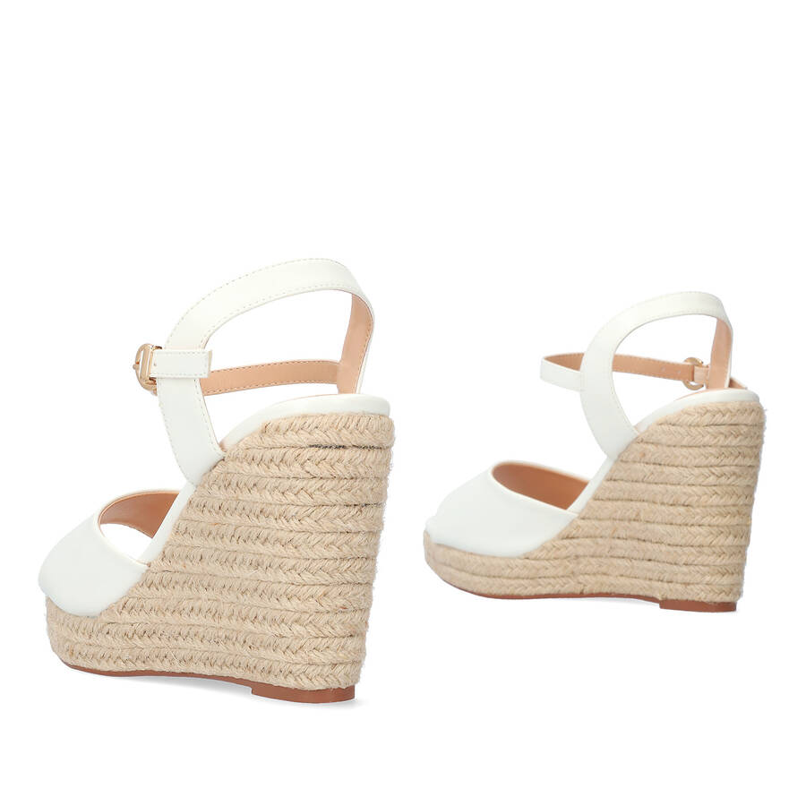 White soft fabric sandal with a jute wedge 