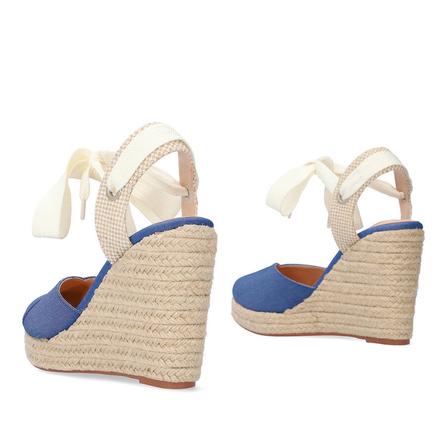 Espadrille en tissu bleu à talon compensé en jute 