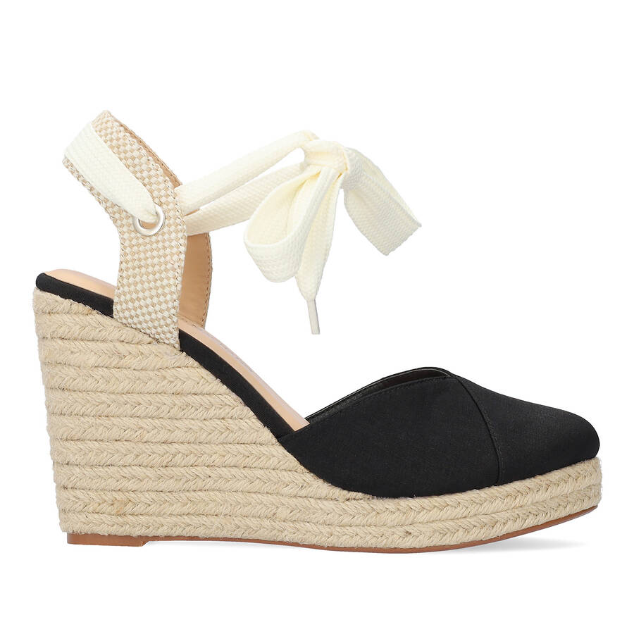 Black fabric espadrille with jute wedge 