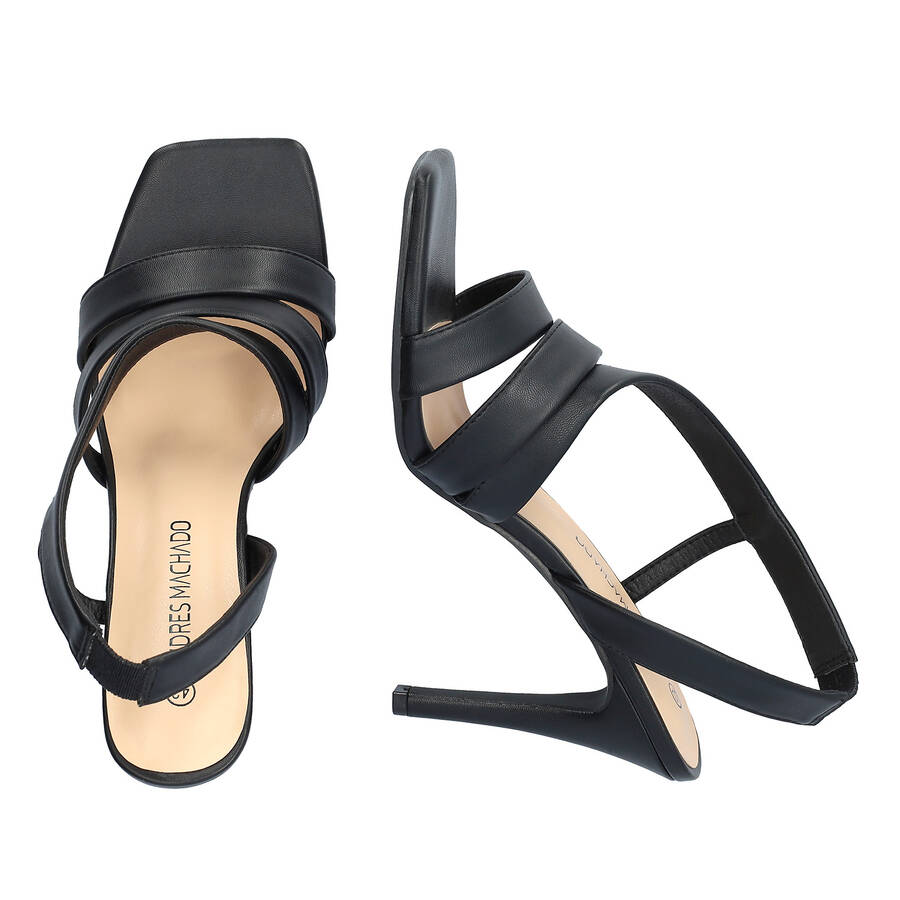 Black soft color high-heeled sandals 