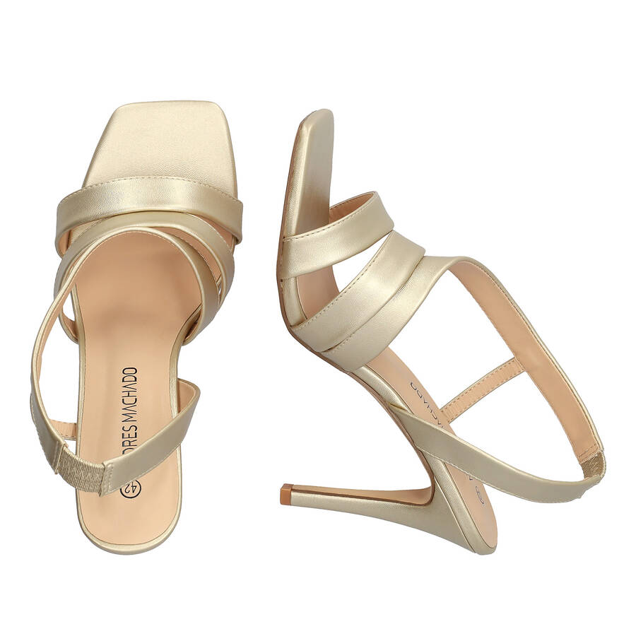 Gold soft color high-heeled sandals 