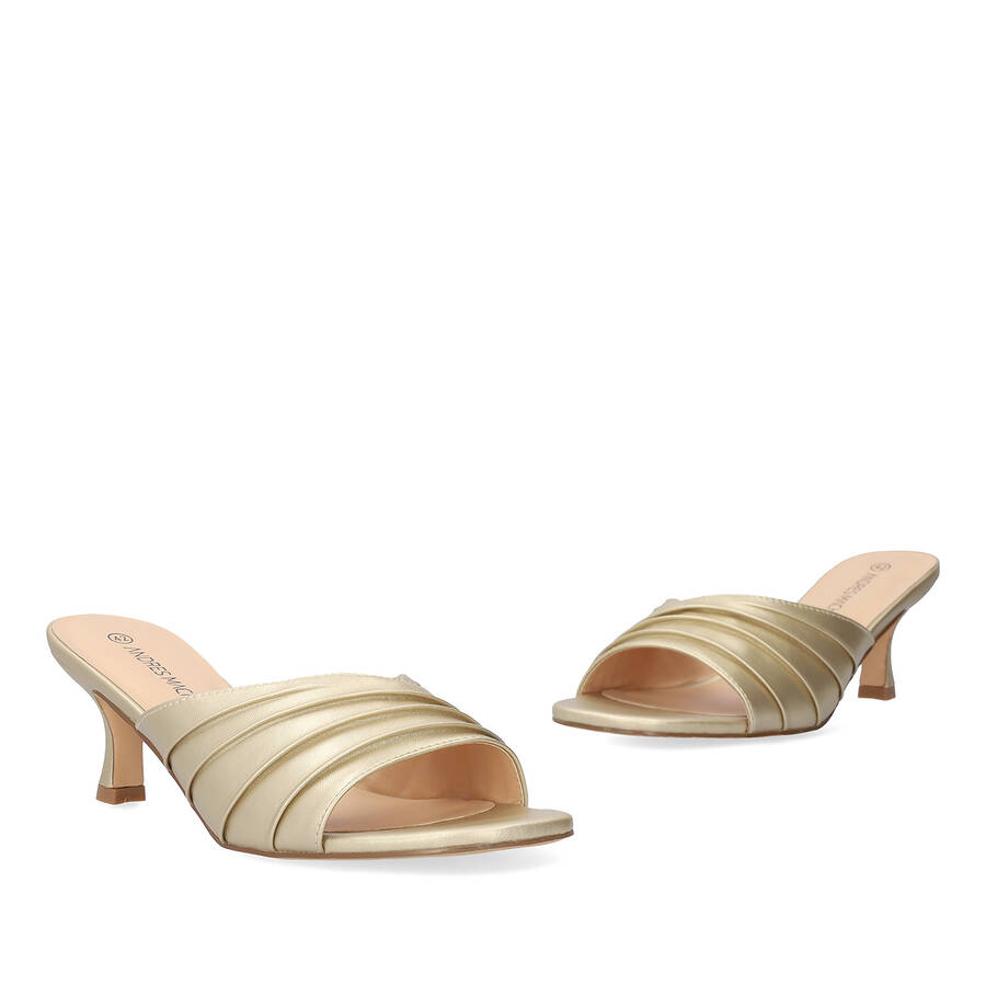 Golden soft mules with Kitten heel 