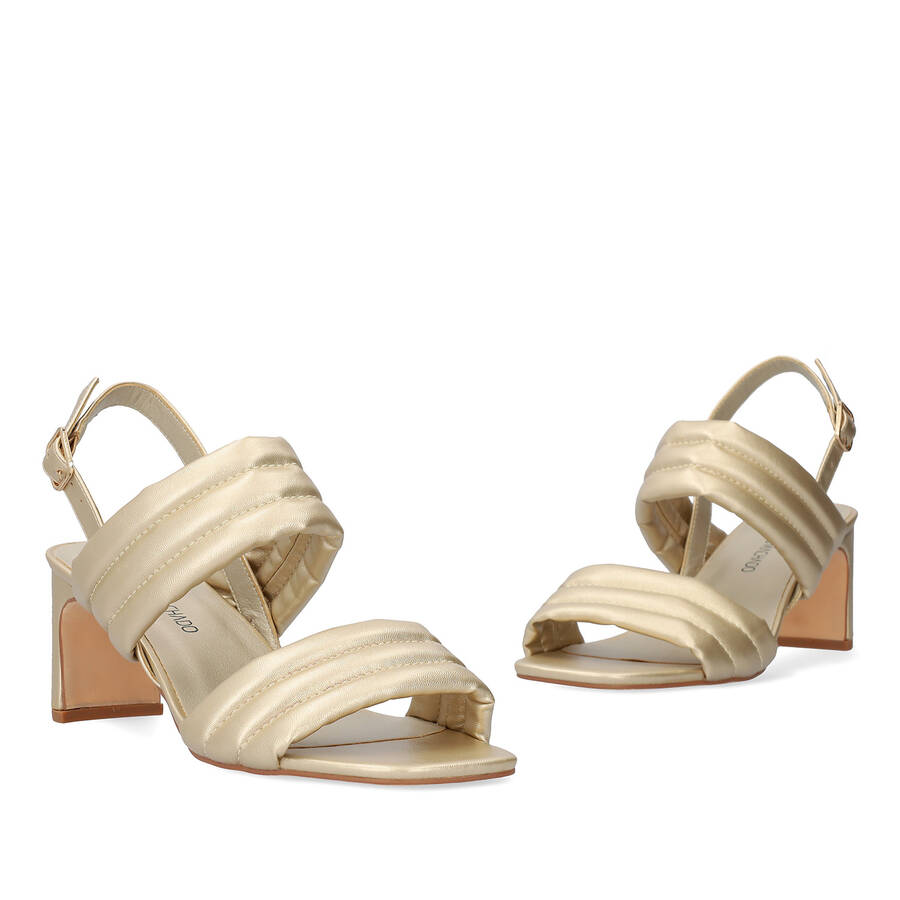 Soft golden mule with a thin block heel 