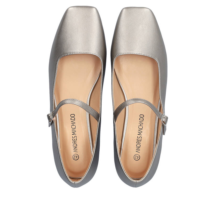 Flat old silver ballerinas made in soft faux leather 