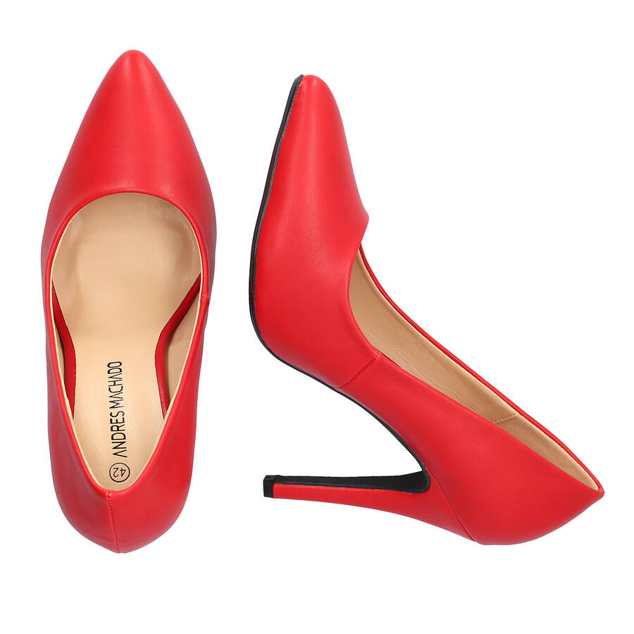 Red soft faux leather heeled pumps 