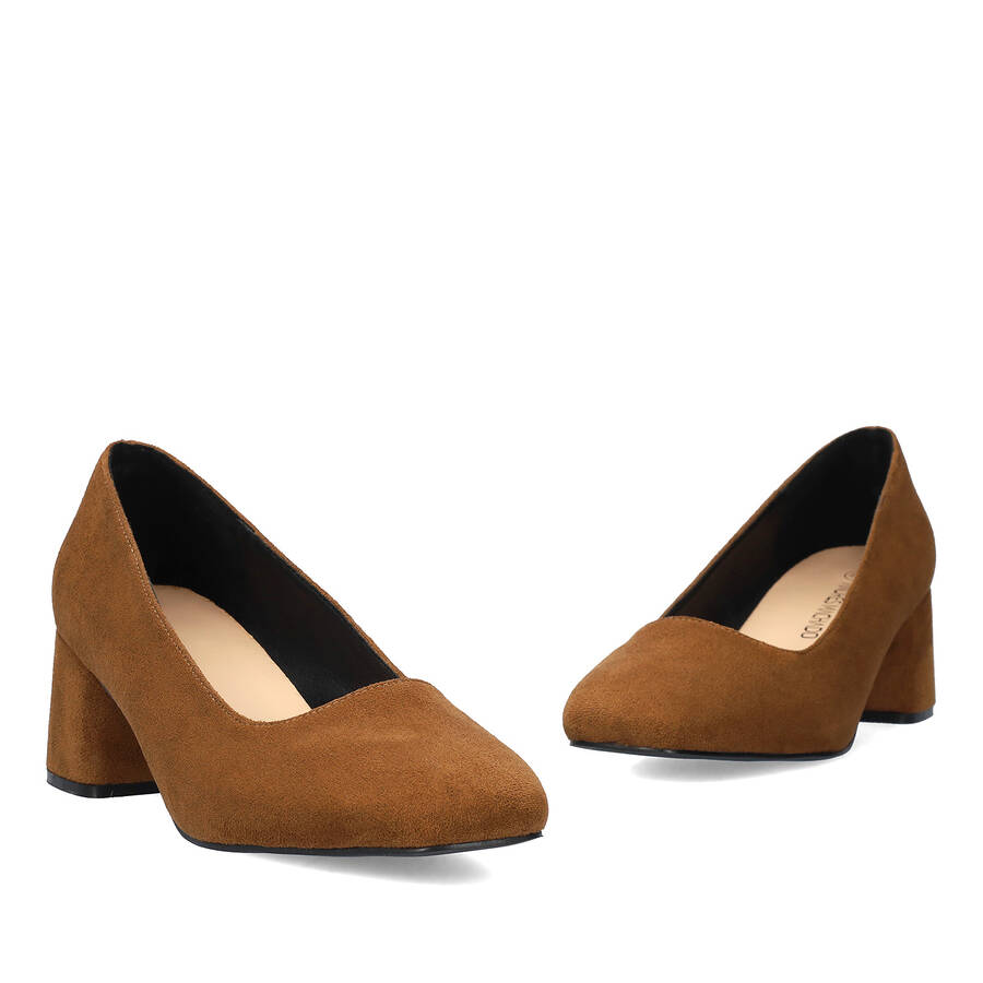 Brown faux suede heeled pumps 