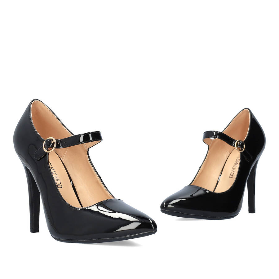 Black soft patent heeled Mary Jane 