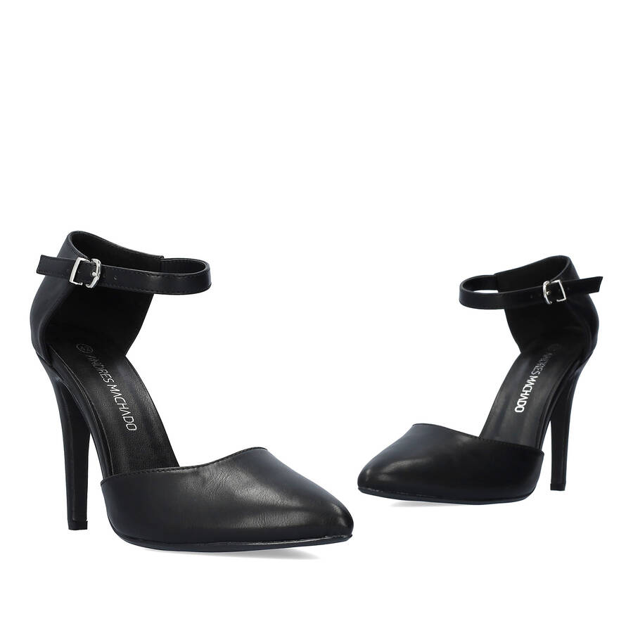 Black soft faux leather pumps 