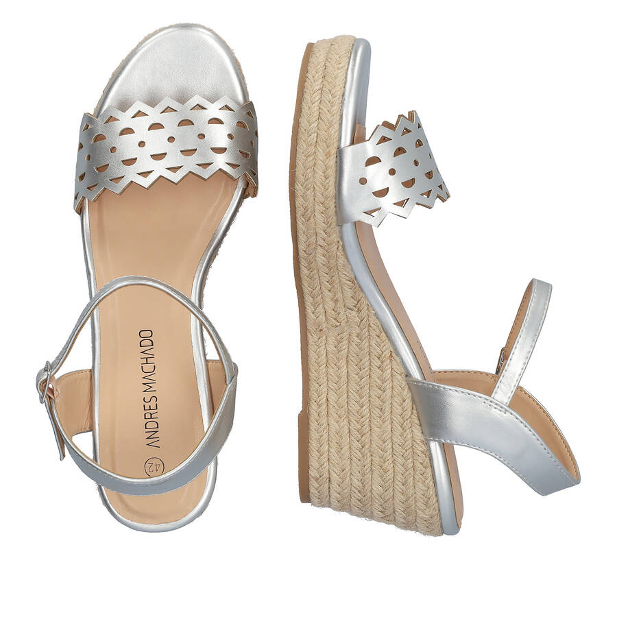 Soft silver coloured sandals with jute wedge 