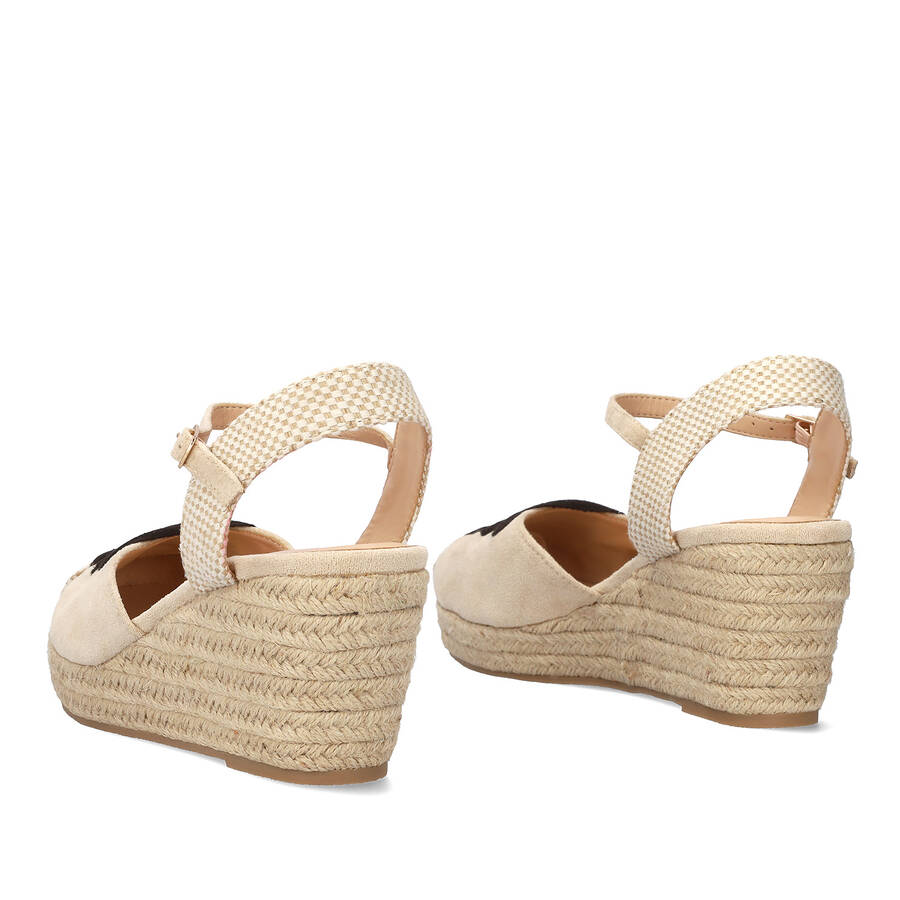 Beige suede espadrilles with jute wedge 