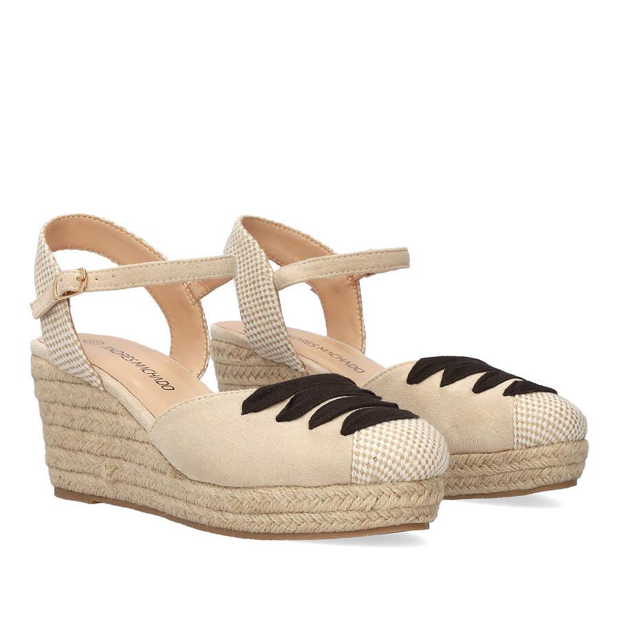 Beige suede espadrilles with jute wedge 