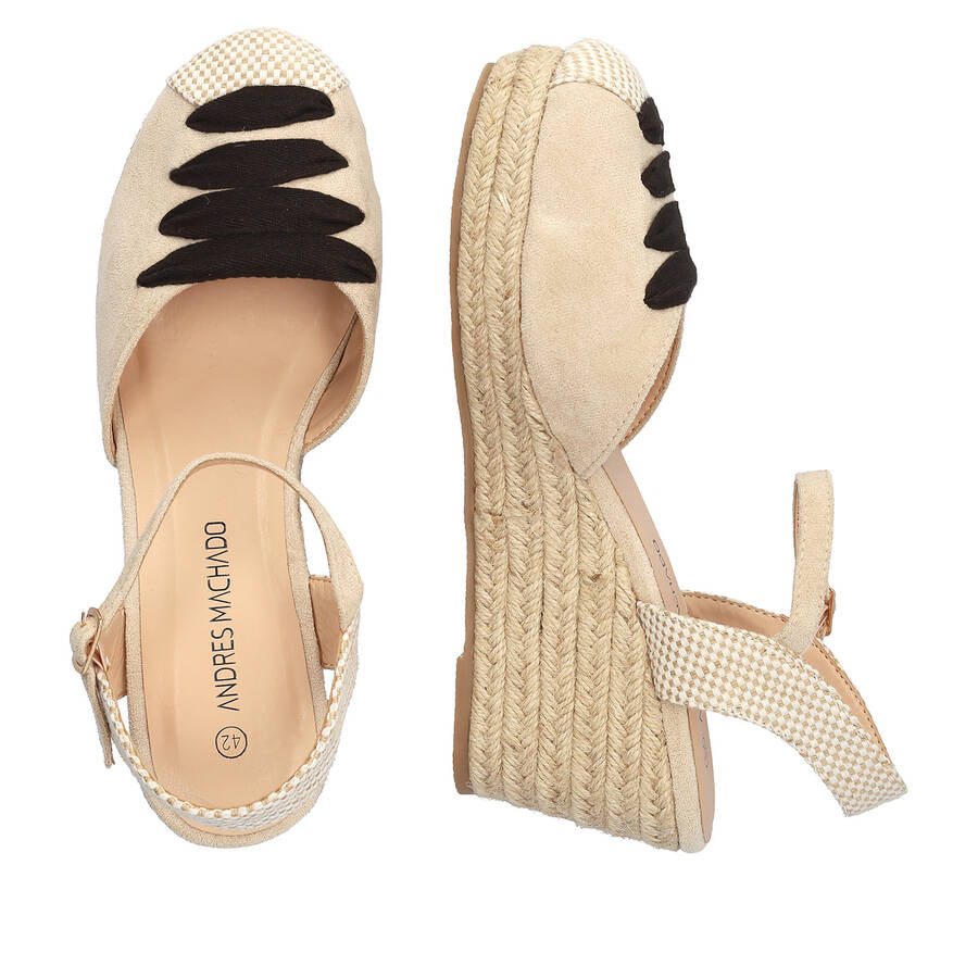 Beige suede espadrilles with jute wedge 