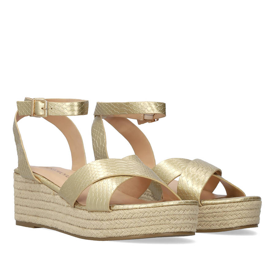 Gold sandals in soft coco material and jude wedge 