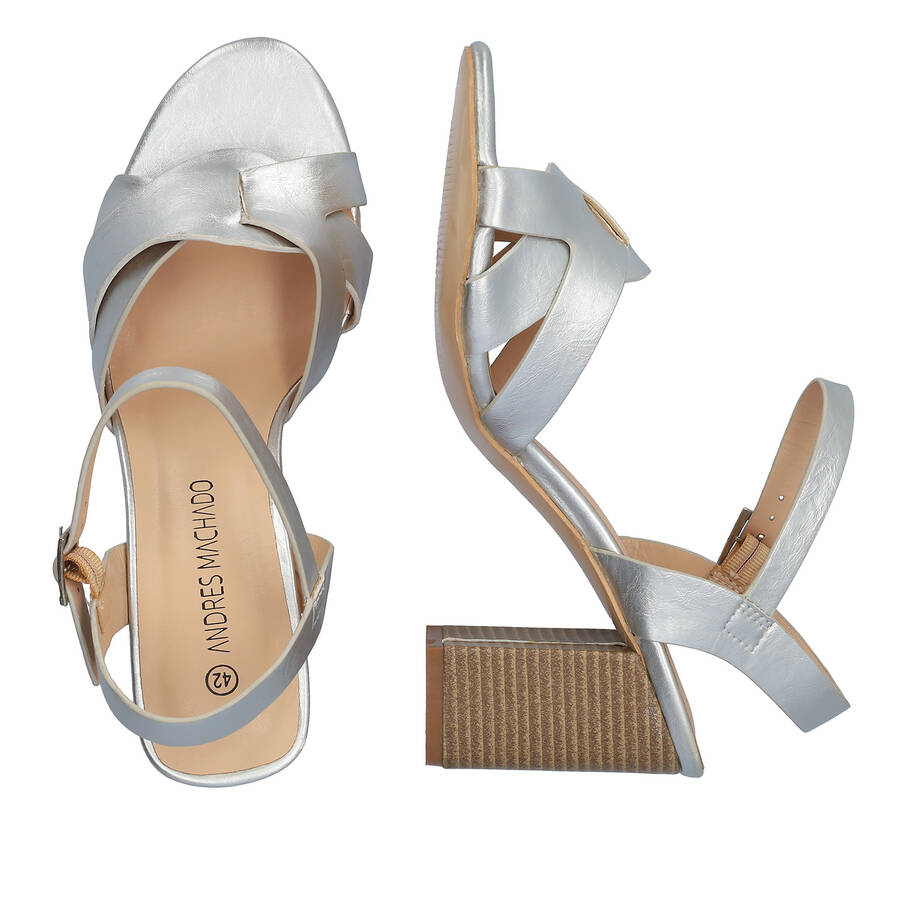 Square heeled soft silver colour sandal 