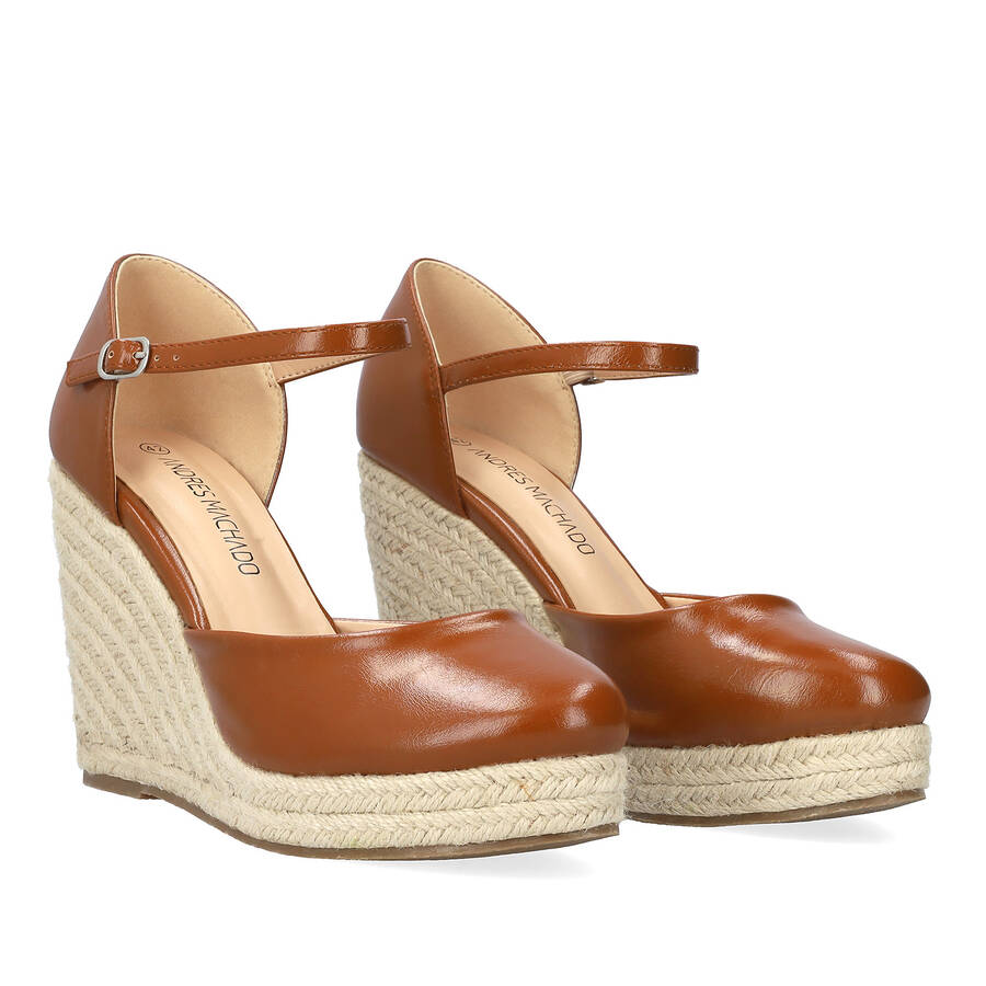 Brown soft espadrilles with jute wedge 