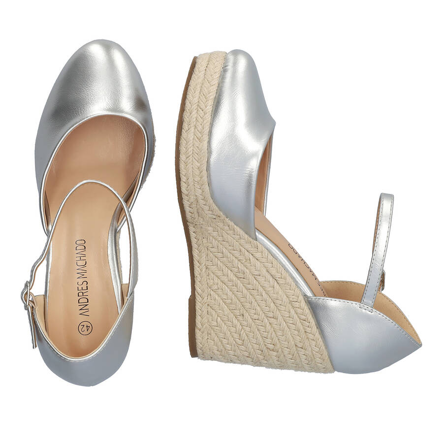 Silver soft espadrilles with jute wedge 