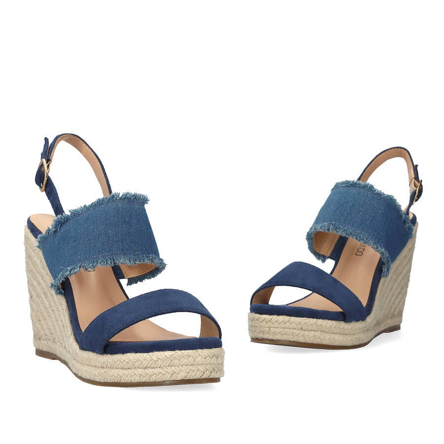 Suede blue sandal with jute wedge 