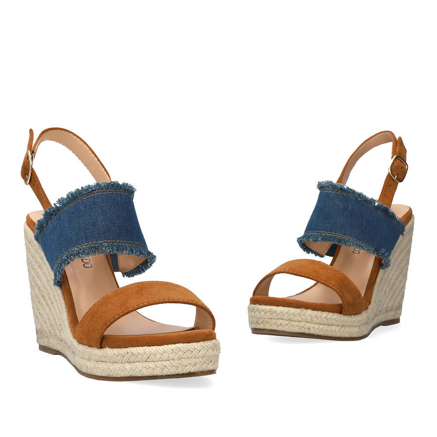 Suede brown sandal with jute wedge 