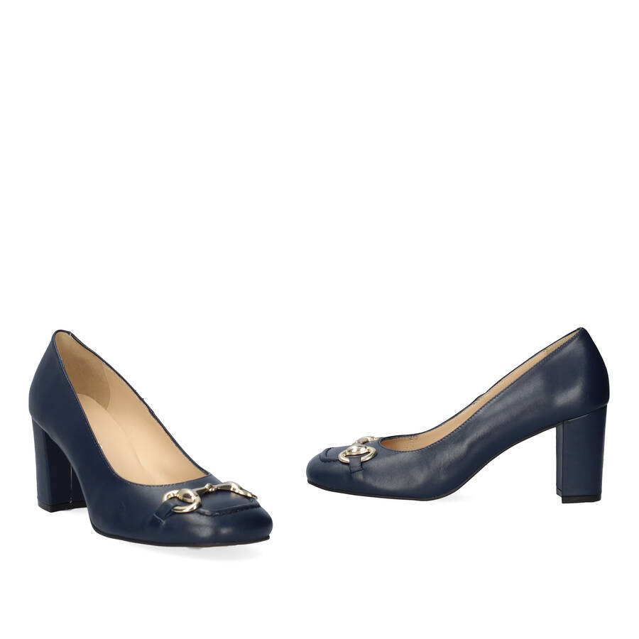 Vintage style heeled shoes in navy leather 