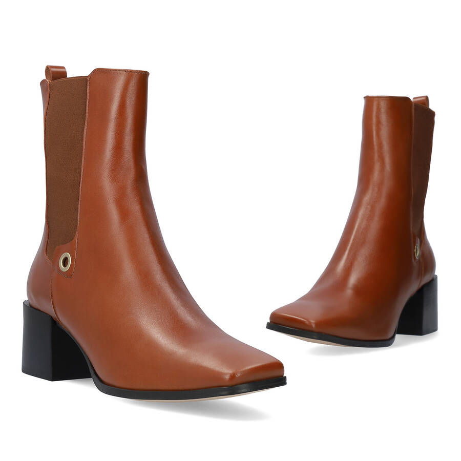 Chelsea Booties in Cognac Leather 