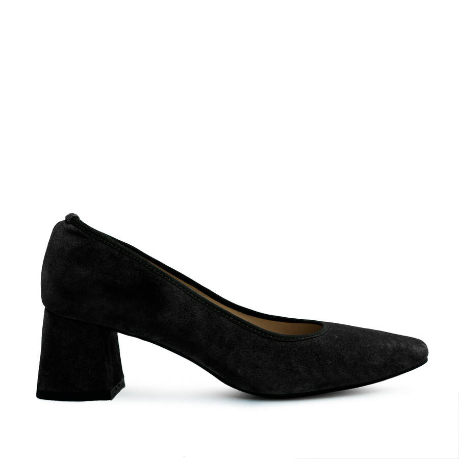Stilettos in Black Split leather 