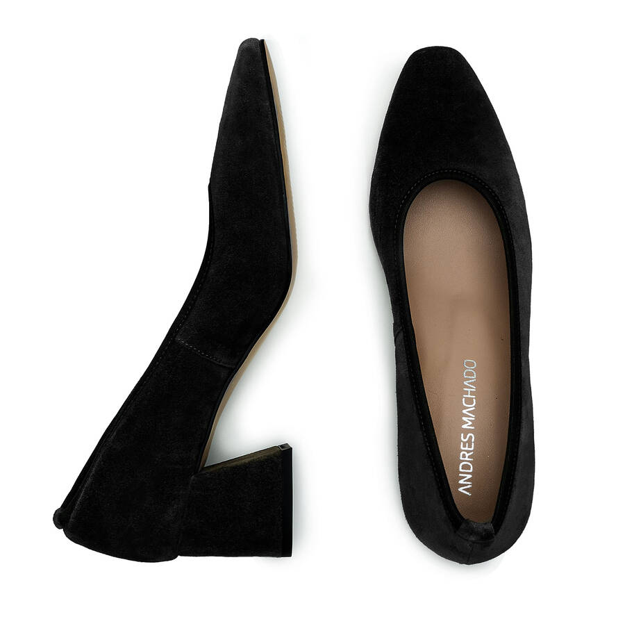 Stilettos in Black Split leather 