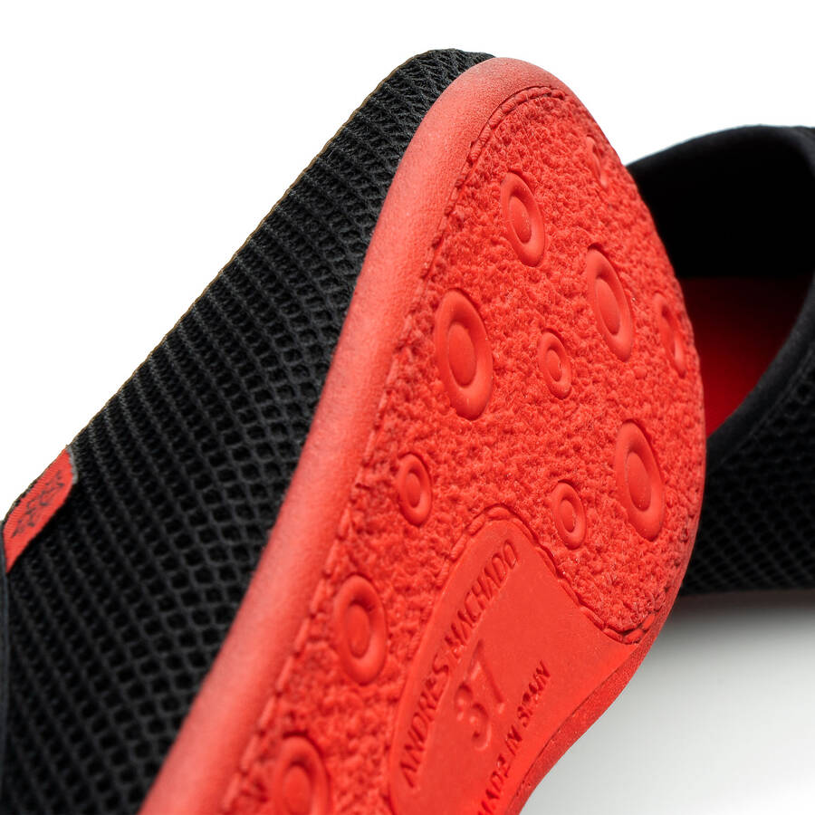 Spring/ Summer Unisex Slippers in Black mesh with Red outsole 