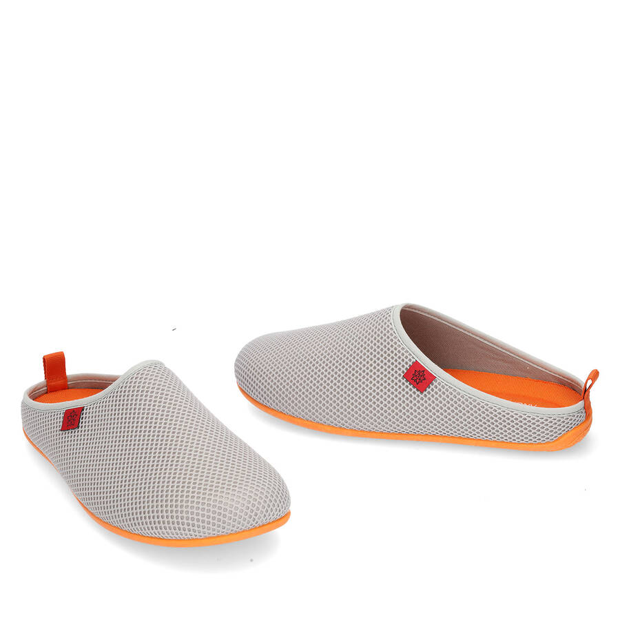 Spring/ Summer Unisex Slippers in Gray mesh with Orange outsole 