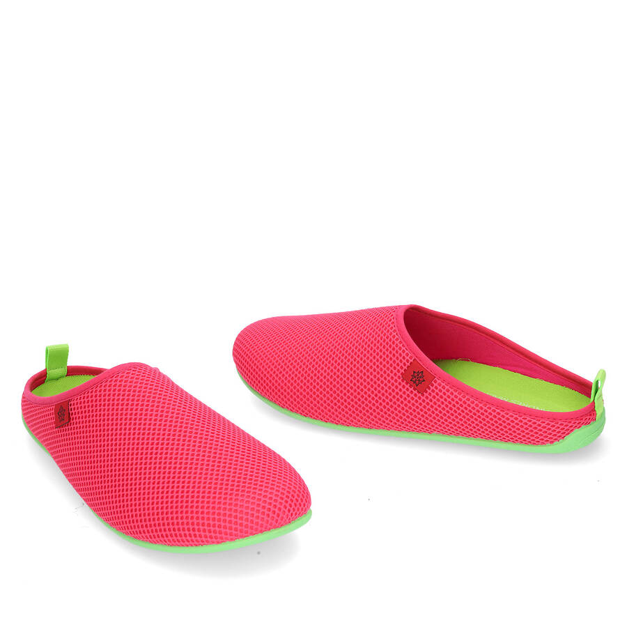 Spring/ Summer Unisex Slippers in Fuchsia mesh with Green outsole 