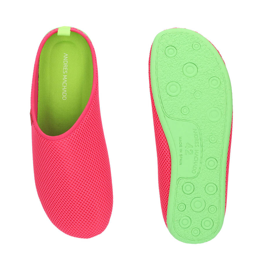 Spring/ Summer Unisex Slippers in Fuchsia mesh with Green outsole 