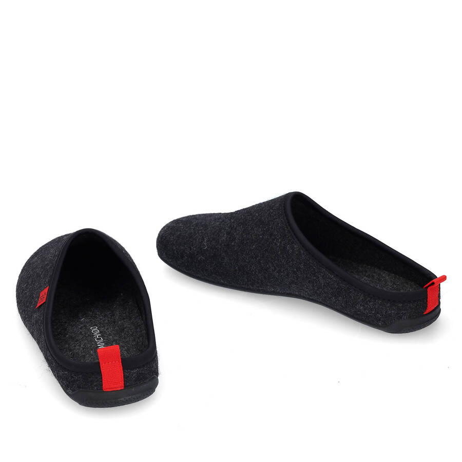 Unisex Black Felt Slippers 