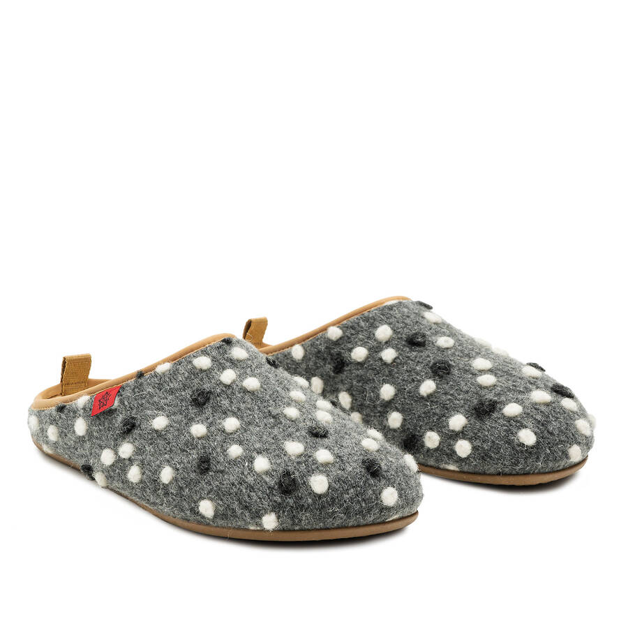 Slippers in Anthracite Wool with dots 