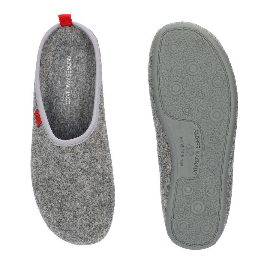 Unisex Grey Felt Slippers 